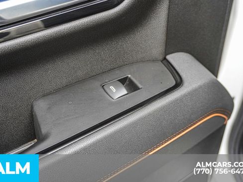 Used 2025 GMC Sierra 1500 AT4 w/ Technology Package image 57