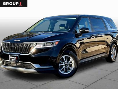 Certified 2024 Kia Carnival LX