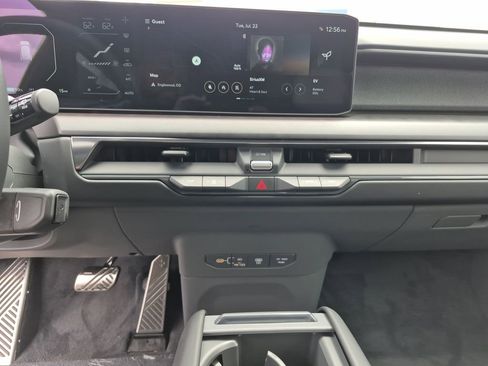 New 2026 Kia EV9 GT-Line image 8