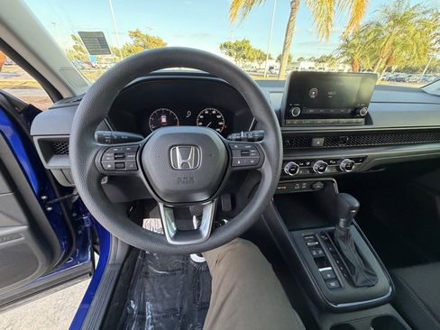 Certified 2023 Honda CR-V EX image 11