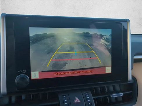 Certified 2025 Toyota RAV4 XLE Premium image 15