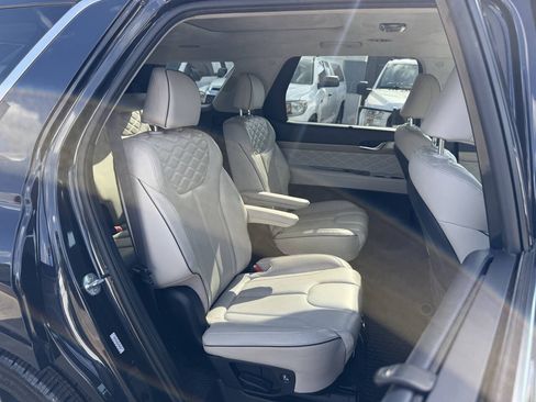 Used 2022 Hyundai Palisade Calligraphy AWD/4WD image 17