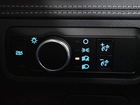 Used 2024 Ford Mustang GT Premium image 16