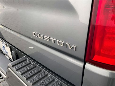 Used 2021 Chevrolet Silverado 1500 Custom RWD image 10