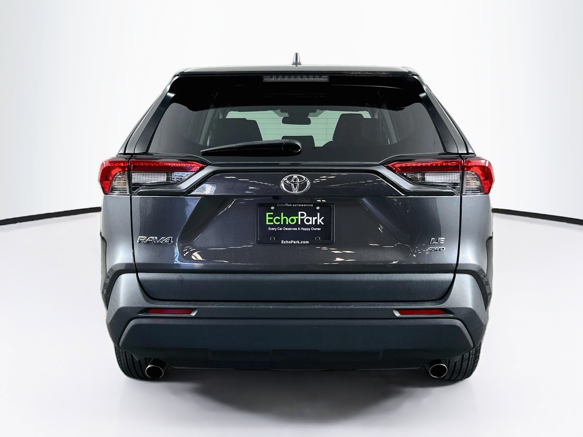 Used 2022 Toyota RAV4 LE AWD/4WD image 7