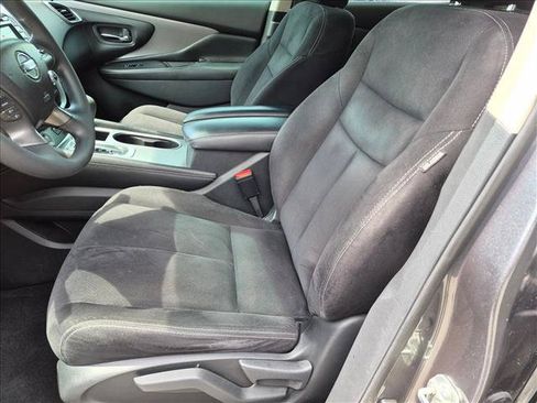 Used 2019 Nissan Murano S FWD image 14