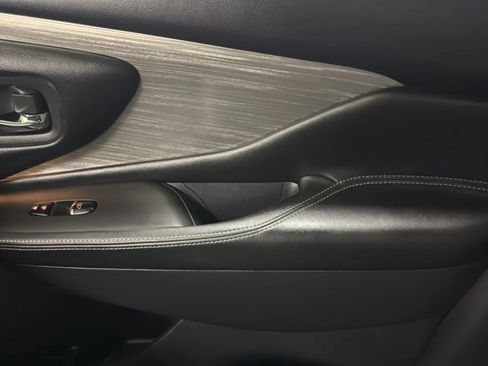 Used 2015 Nissan Murano SL w/ SL Technology Package FWD image 16