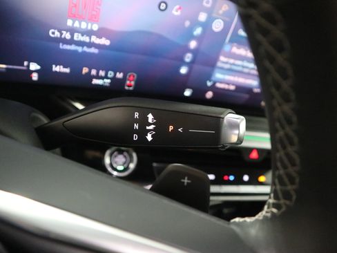 Used 2025 Buick Envision Preferred image 23