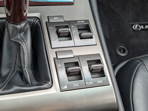 Used 2014 Lexus GX 460 Luxury AWD/4WD image 23
