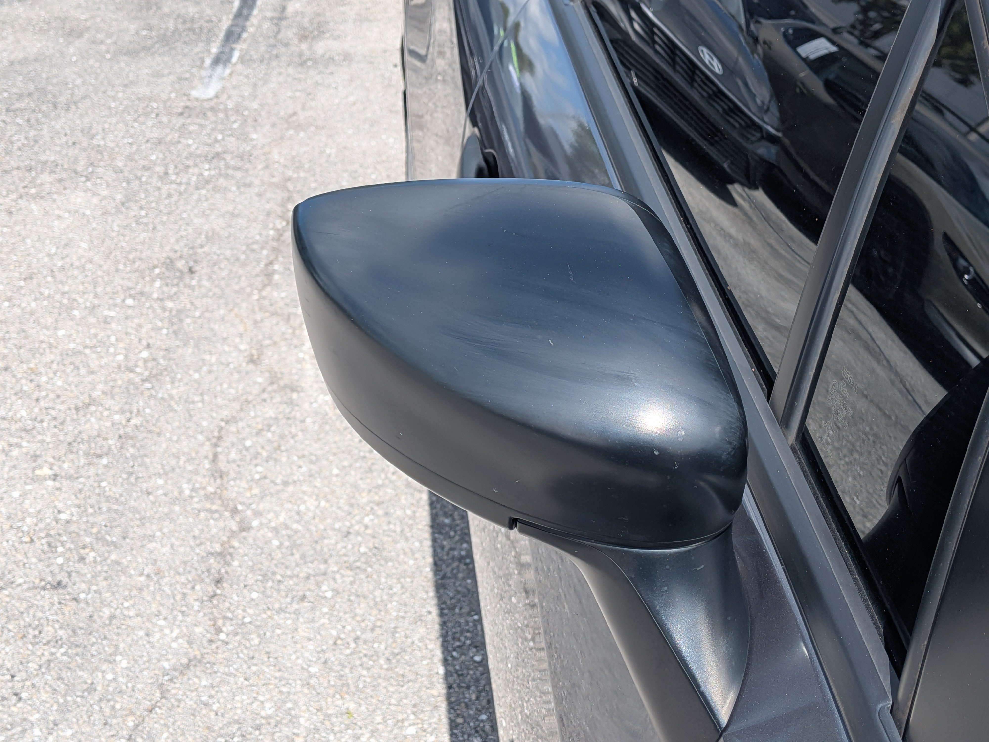 Used 2021 Nissan Versa S FWD image 12