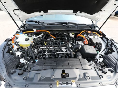 Certified 2022 Lincoln Corsair Grand Touring AWD/4WD image 21