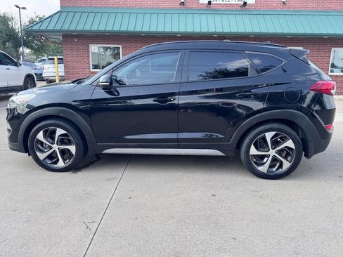 Used 2018 Hyundai Tucson Value FWD image 15