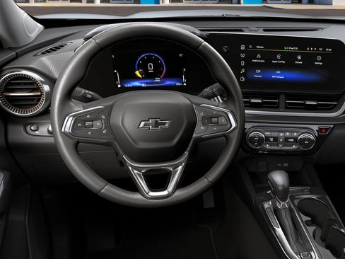 New 2026 Chevrolet Trax ACTIV w/ Sunroof Package FWD image 8
