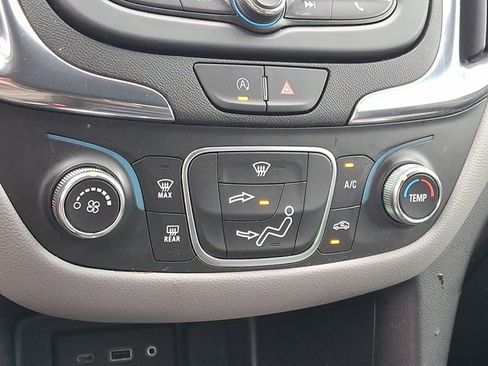 Used 2024 Chevrolet Equinox LS w/ LS Convenience Package FWD image 16