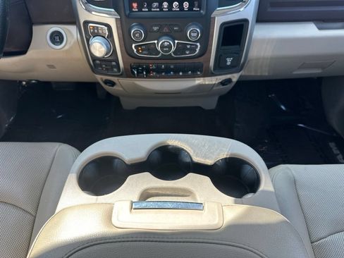 Used 2014 RAM 1500 Laramie w/ Convenience Group AWD/4WD image 33