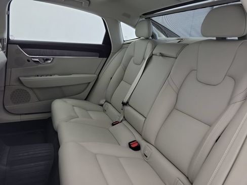 Used 2024 Volvo S90 T8 Ultimate AWD/4WD image 13