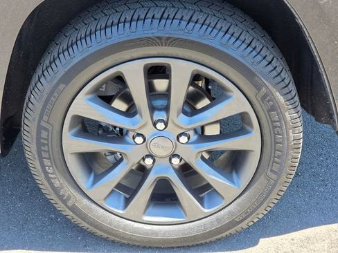 Used 2019 Jeep Grand Cherokee High Altitude AWD/4WD image 15