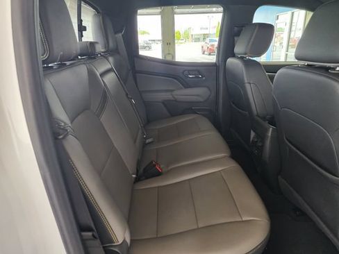 Certified 2024 Chevrolet Colorado ZR2 w/ ZR2 Convenience Package III AWD/4WD image 15