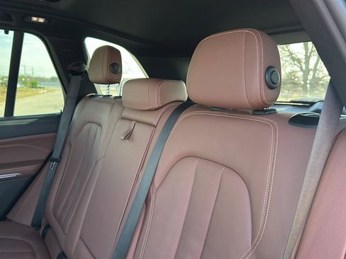 Used 2022 BMW X5 xDrive40i w/ Executive Package image 20