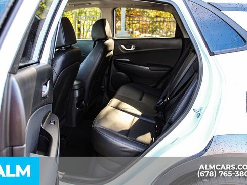 Used 2023 Hyundai Kona Limited image 18