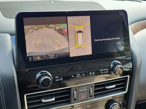 Used 2023 Nissan Armada SL w/ Captain's Chairs Package image 27