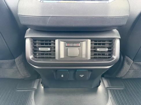 Used 2023 Ford F150 Lariat w/ Equipment Group 502A High AWD/4WD image 12