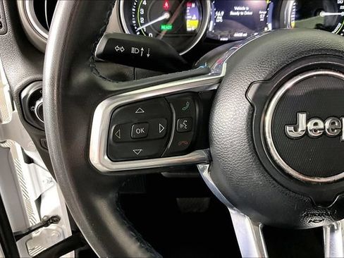 Used 2023 Jeep Wrangler Unlimited Rubicon 4xe AWD/4WD image 10