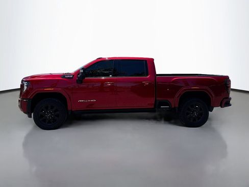 Used 2024 GMC Sierra 2500 AT4 w/ AT4 Premium Plus Package AWD/4WD image 4