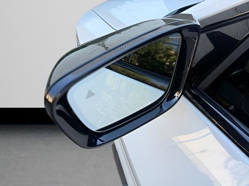 Used 2021 BMW M4 Coupe w/ Executive Package image 33