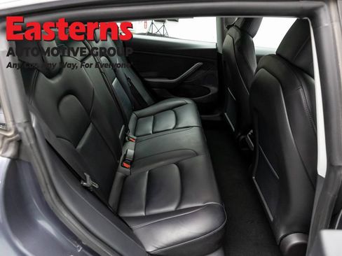 Used 2022 Tesla Model 3 Long Range AWD/4WD image 18