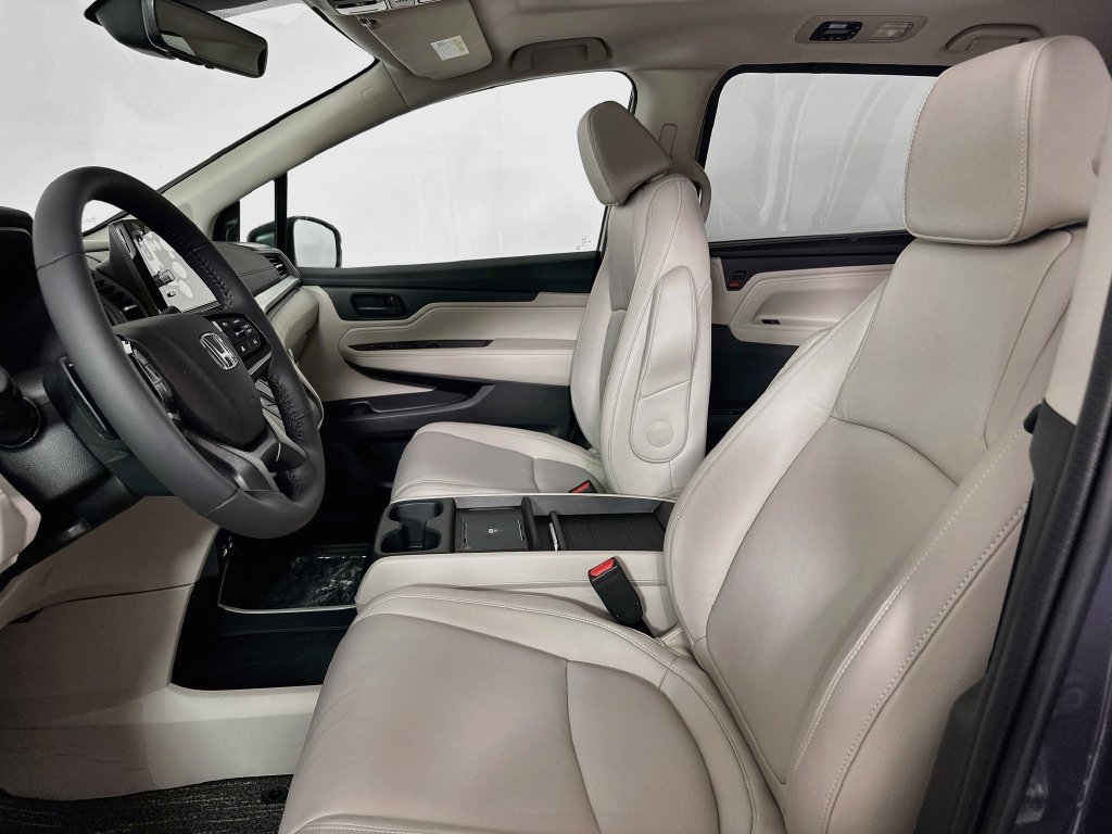 Used 2026 Honda Odyssey EX-L image 8