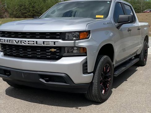 Used 2021 Chevrolet Silverado 1500 Custom image 8