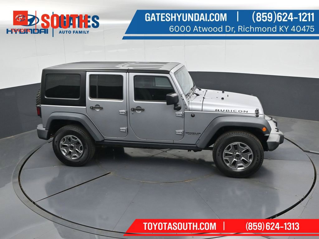 Used 2015 Jeep Wrangler Unlimited Rubicon w/ Max Tow Package AWD/4WD image 37
