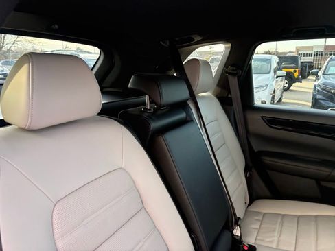 Certified 2025 Honda CR-V Sport Touring image 32
