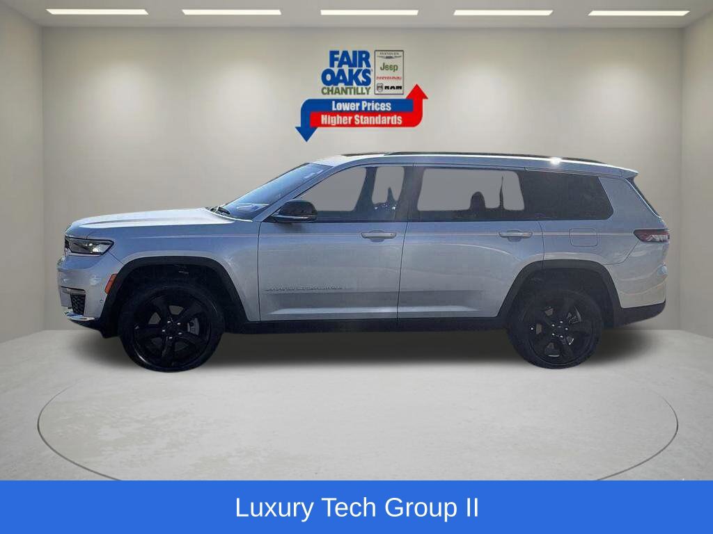 Certified 2024 Jeep Grand Cherokee L Limited w/ Luxury Tech Group II AWD/4WD image 12