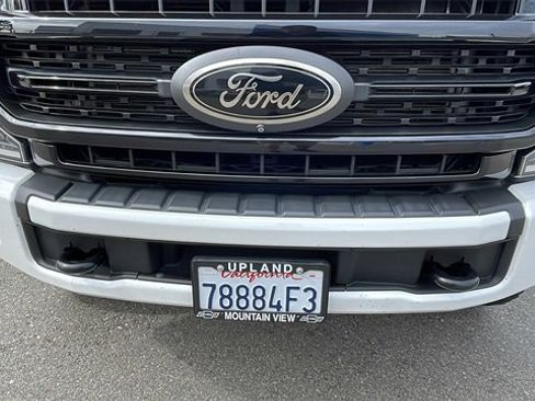 Used 2021 Ford F250 Lariat image 9