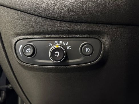 Used 2021 Chevrolet Equinox LT AWD/4WD image 26