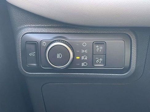 New 2026 Ford Explorer Active w/ Active Comfort Package image 19