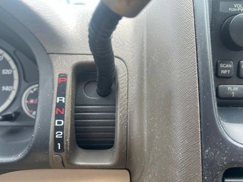 Used 2006 Honda CR-V EX image 19