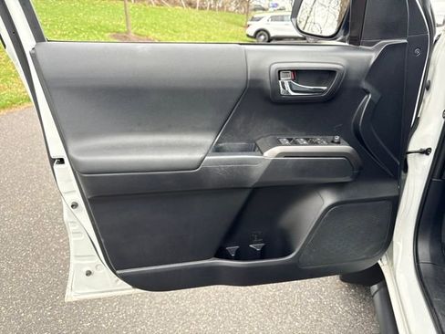 Certified 2021 Toyota Tacoma TRD Sport w/ Technology Package image 21