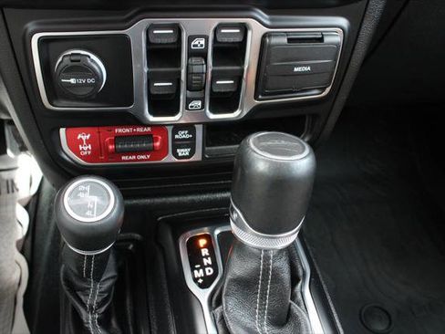 Certified 2020 Jeep Gladiator Rubicon image 31