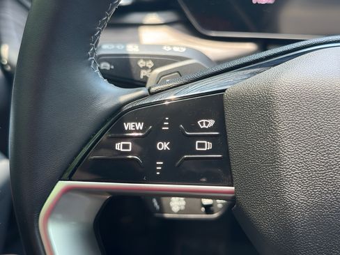 Certified 2025 Audi Q5 Premium Plus w/ Premium Plus AWD/4WD image 16