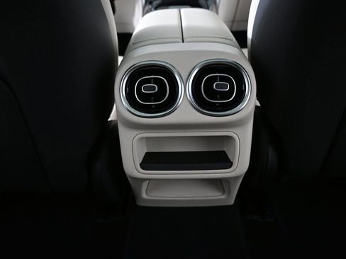 Certified 2026 Mercedes-Benz GLC 300 image 17