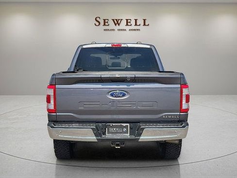 Used 2021 Ford F150 Lariat w/ Trailer Tow Package AWD/4WD image 4