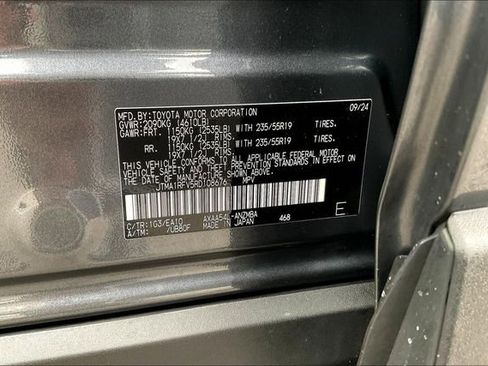 Used 2024 Toyota RAV4 XLE Premium w/ Weather Package AWD/4WD image 19