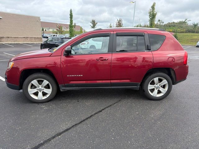 Used 2013 Jeep Compass Sport FWD image 24