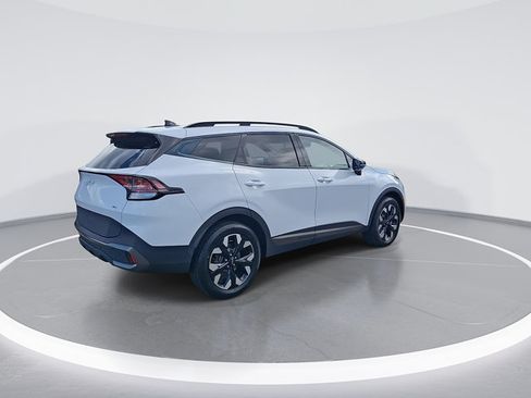 Used 2023 Kia Sportage X-Line AWD/4WD image 9