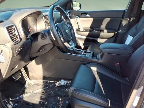 Used 2022 Kia Sportage Nightfall Edition w/ Nighfall AWD Premium Package image 11