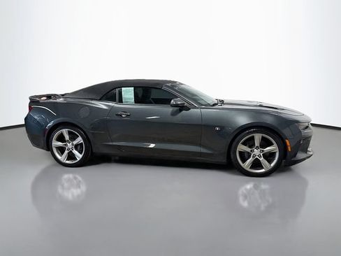 Used 2017 Chevrolet Camaro SS RWD image 5