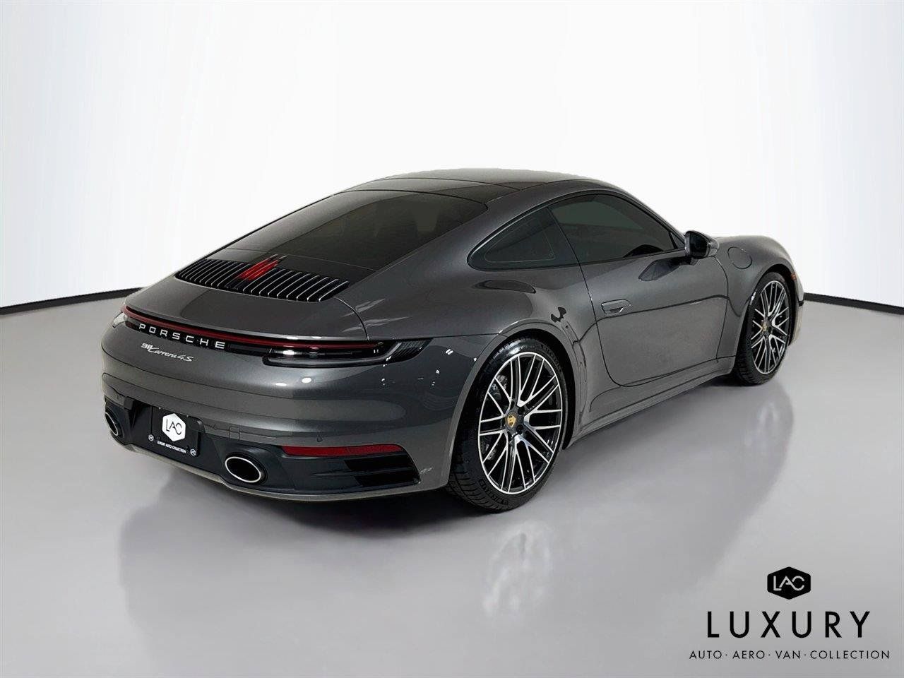 Used 2024 Porsche 911 Carrera 4S AWD/4WD image 6